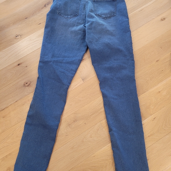 NWT Old Navy Super Skinny Pull-On Jeans - Picture 7 of 8